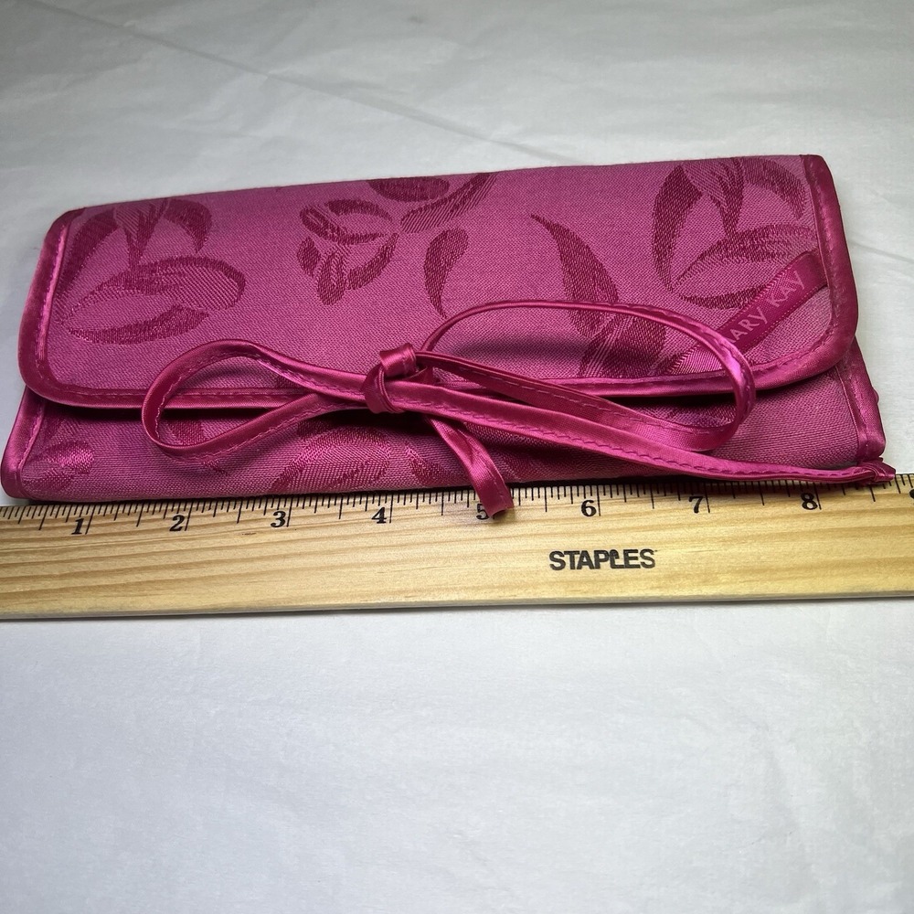 Vintage Mary Kay trifold cosmetic/jewelry bag HOT PINK Soft Satin Damask Cloth - Picture 6 of 6